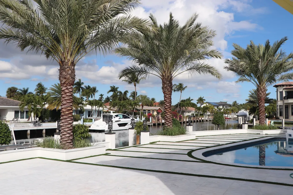Hotel resort pool deck with aluminum fencing in Fort Lauderdale